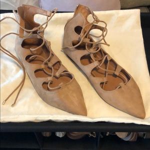 Lace up flats - Brown/tan